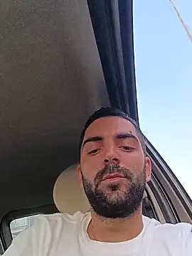 Snapshot of alieno_napoletano chatting on June 21, 2026, 6:10 pm alieno napoletano online show from June 21, 2026, 6:10 pm