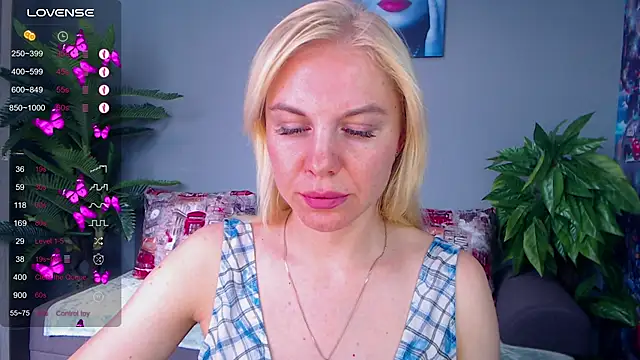 Snapshot of FromRussia chatting on July 16, 2026, 2:17 am FromRussia online show from July 16, 2026, 2:17 am