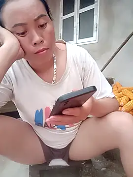 phuongtrinh1 online show from July 28, 2026, 11:17 am