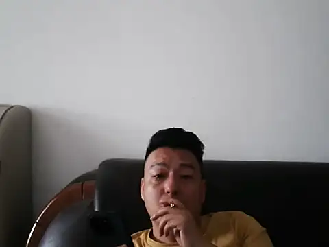 heiyeshouhu online show from April 29, 2026, 3:54 am