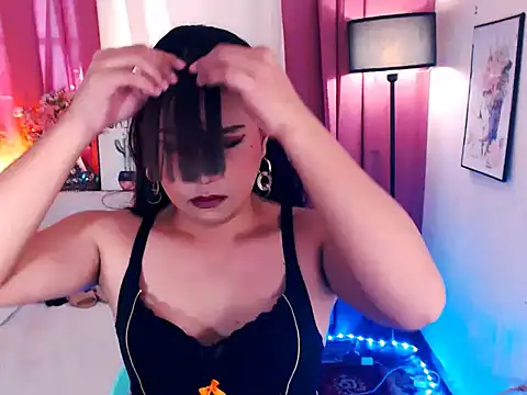 SWEETBELLA69 online show from July 27, 2026, 6:31 am