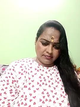 Jassminsree online show from April 21, 2026, 4:01 pm