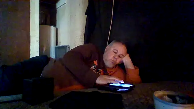 Snapshot of Nightshade1195 chatting on June 17, 2026, 8:43 pm Nightshade1195 online show from June 17, 2026, 8:43 pm
