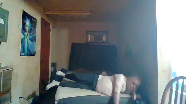 Snapshot of Nightshade1195 chatting on June 24, 2026, 6:40 pm Nightshade1195 online show from June 24, 2026, 6:40 pm