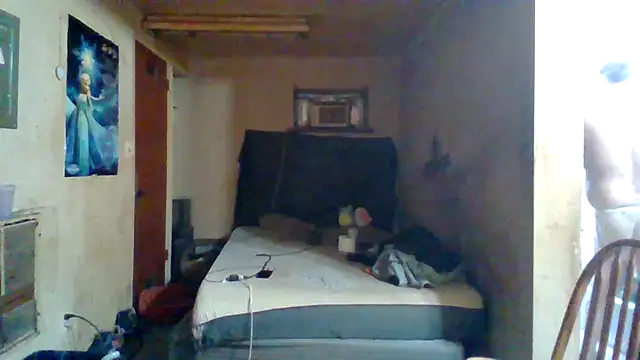 Snapshot of Nightshade1195 chatting on July 10, 2026, 8:11 pm Nightshade1195 online show from July 10, 2026, 8:11 pm