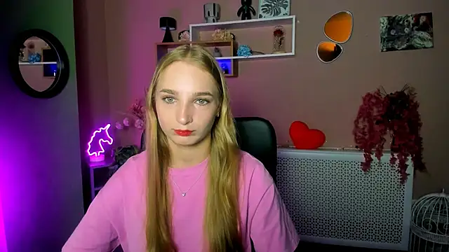 Snapshot of ollivia_dream chatting on May 11, 2026, 5:57 am ollivia dream online show from May 11, 2026, 5:57 am
