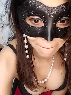 Snapshot of lovelyrosewifey chatting on June 4, 2026, 11:49 am lovelyrosewifey online show from June 4, 2026, 11:49 am