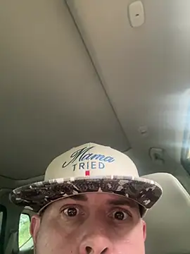 BigDawgzbite69 online show from May 7, 2026, 11:48 am