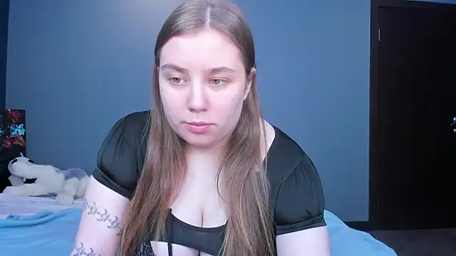 Snapshot of Boobsy_girl chatting on May 10, 2026, 11:48 am Boobsy girl online show from May 10, 2026, 11:48 am