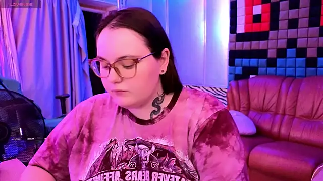 CatherineClaire online show from July 19, 2026, 5:16 pm
