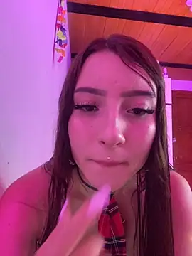 athenea Da online show from April 20, 2026, 6:31 pm