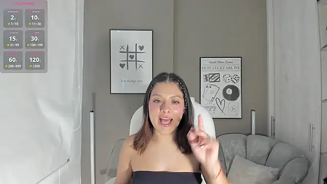 GeorginaMontclair online show from April 30, 2026, 8:04 pm
