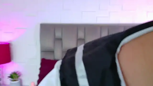 KeiryGinger online show from May 21, 2026, 6:48 pm