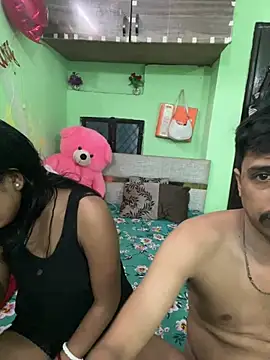 Snapshot of hot-couple-0 chatting on July 18, 2026, 7:23 am hot-couple-0 online show from July 18, 2026, 7:23 am