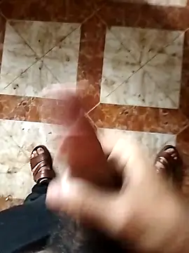 Oussama  001 online show from May 2, 2026, 12:21 pm