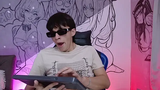 marco 777  online show from April 22, 2026, 7:59 pm