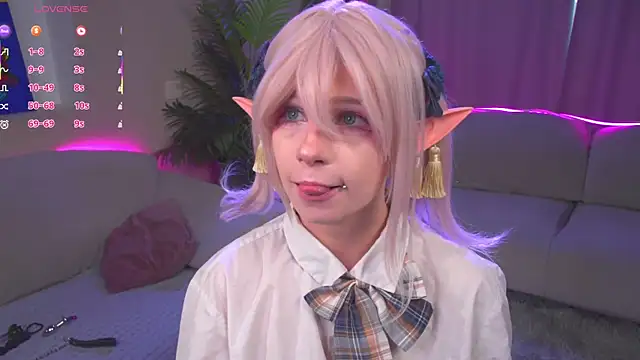 Snapshot of CosplayDream chatting on May 6, 2026, 6:41 am CosplayDream online show from May 6, 2026, 6:41 am
