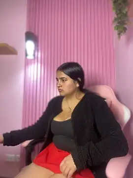 NamiiDoll online show from April 27, 2026, 2:37 pm