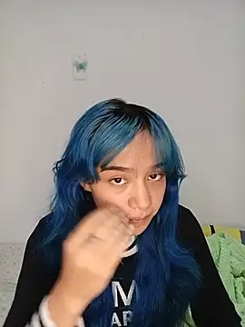 mistyyblue online show from July 4, 2026, 3:35 am