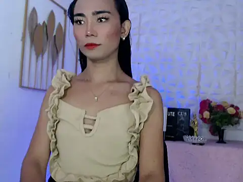 Kittydollxx online show from July 27, 2026, 9:05 am