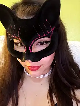 Snapshot of Conejita69n_n chatting on May 17, 2026, 5:49 am Conejita69n n online show from May 17, 2026, 5:49 am