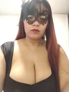 MiaKhaliFFa69 online show from May 16, 2026, 2:27 pm