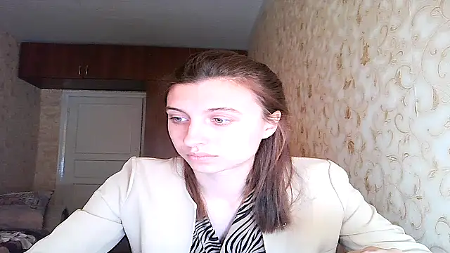Snapshot of MilaShka29 chatting on May 6, 2026, 11:37 am MilaShka29 online show from May 6, 2026, 11:37 am