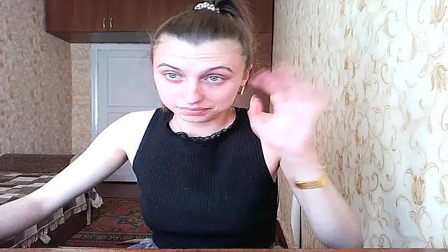 Snapshot of MilaShka29 chatting on May 11, 2026, 7:03 am MilaShka29 online show from May 11, 2026, 7:03 am