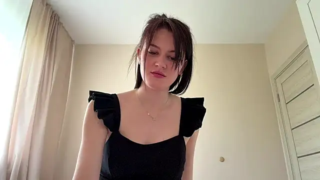 Snapshot of YourChristine chatting on May 3, 2026, 8:09 am YourChristine online show from May 3, 2026, 8:09 am