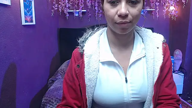 Snapshot of monik299 chatting on May 12, 2026, 1:08 pm monik299 online show from May 12, 2026, 1:08 pm