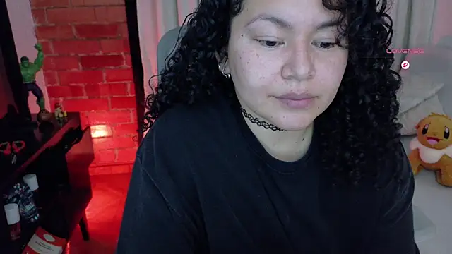 Snapshot of MissBronte chatting on June 4, 2026, 11:33 pm MissBronte online show from June 4, 2026, 11:33 pm