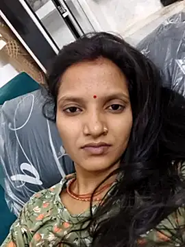 Snapshot of SS_sanjna chatting on May 21, 2026, 6:31 am SS sanjna online show from May 21, 2026, 6:31 am