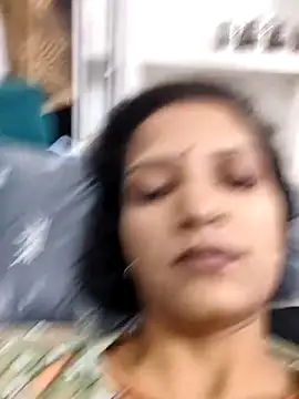 Snapshot of SS_sanjna chatting on May 29, 2026, 3:32 pm SS sanjna online show from May 29, 2026, 3:32 pm
