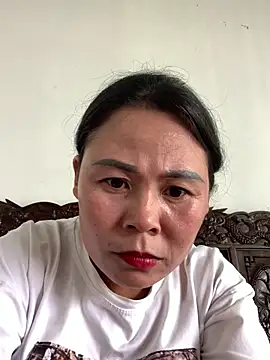 Snapshot of Helen-baby chatting on April 26, 2026, 5:38 am Helen-baby online show from April 26, 2026, 5:38 am