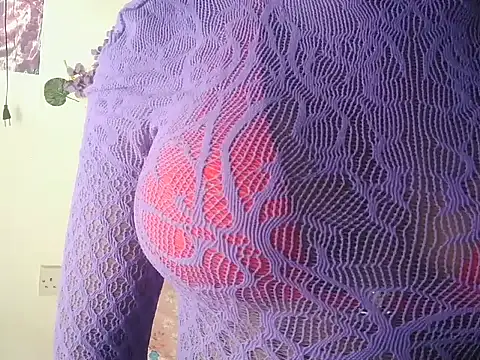 Snapshot of Angel-KittyyCat chatting on July 27, 2026, 2:13 pm Angel-KittyyCat online show from July 27, 2026, 2:13 pm
