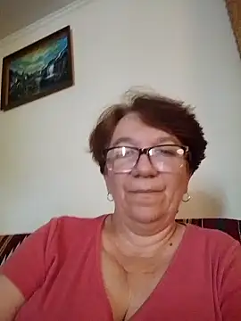 KetQueen101 online show from June 6, 2026, 1:05 pm