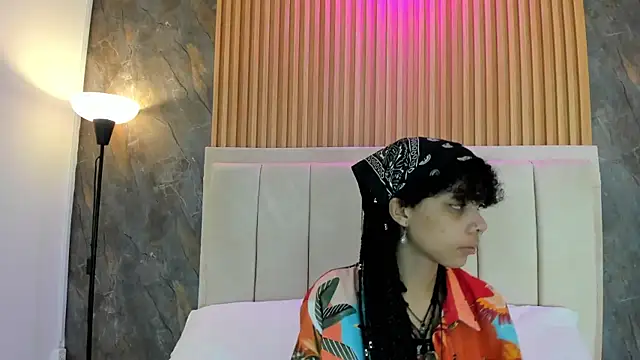 alice rossi4 online show from May 15, 2026, 11:17 am