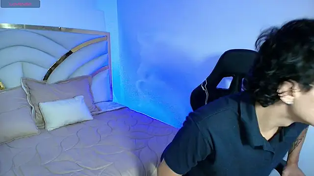 Milo Storm online show from April 24, 2026, 12:29 pm