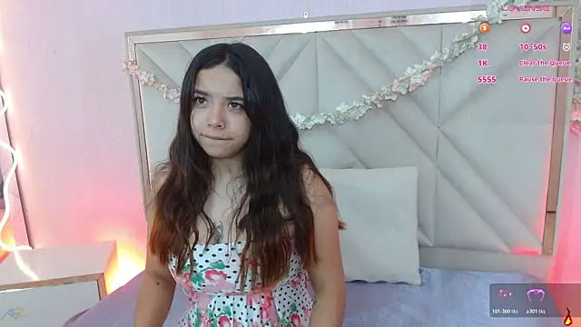 Karla tay1 online show from May 24, 2026, 11:48 am