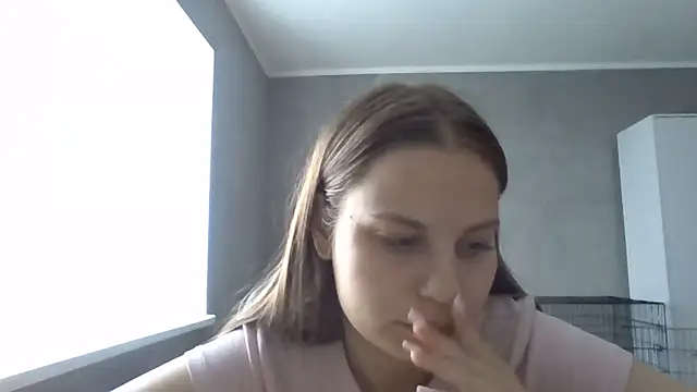 Snapshot of _Linsyy_ee_ chatting on June 9, 2026, 10:27 am Linsyy ee online show from June 9, 2026, 10:27 am