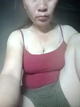 Snapshot of Lella_01 chatting on June 10, 2026, 11:57 pm Lella 01 online show from June 10, 2026, 11:57 pm