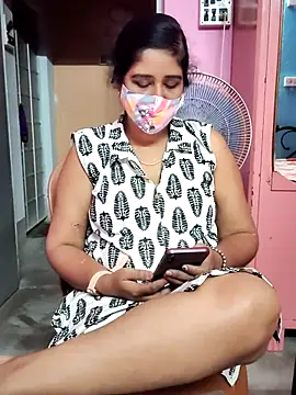 Snapshot of Rulali_44 chatting on May 31, 2026, 3:52 pm Rulali 44 online show from May 31, 2026, 3:52 pm