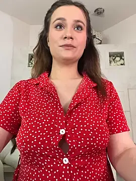 BabeLeyla online show from June 9, 2026, 6:25 am