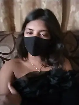NAUGHTY-RASHI online show from May 27, 2026, 1:57 am