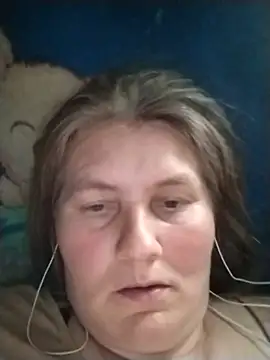 IrisMaris37 online show from May 24, 2026, 9:14 am