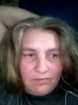 IrisMaris37 online show from June 10, 2026, 9:19 am