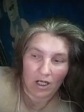 IrisMaris37 online show from June 11, 2026, 1:09 pm