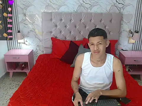 Snapshot of PhillipCox chatting on May 15, 2026, 12:34 pm PhillipCox online show from May 15, 2026, 12:34 pm