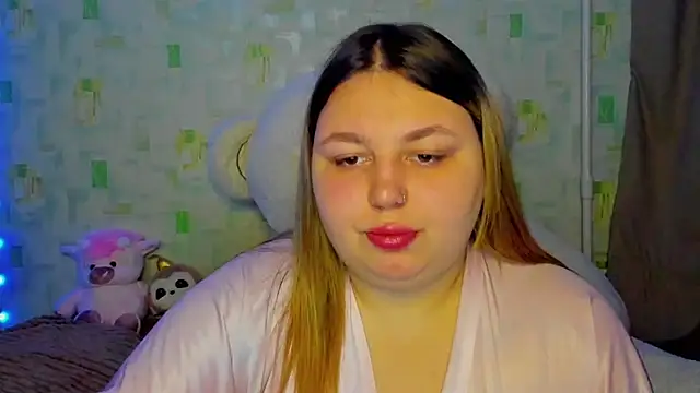 Snapshot of LillyHaigh chatting on June 1, 2026, 8:21 pm LillyHaigh online show from June 1, 2026, 8:21 pm