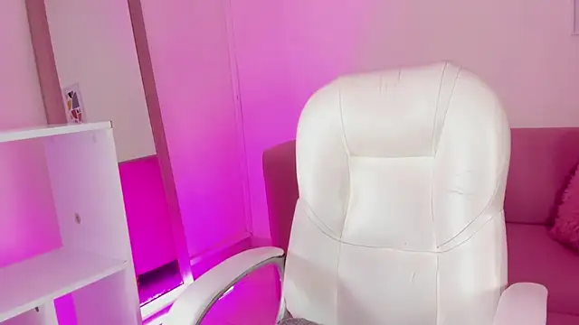 Adison Reyes online show from July 10, 2026, 12:08 pm